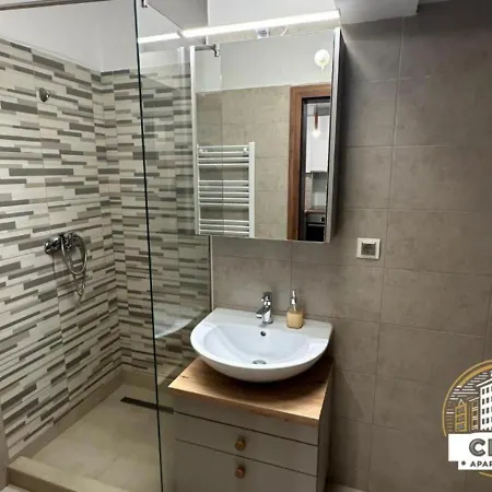 - Viva - アパート 3*